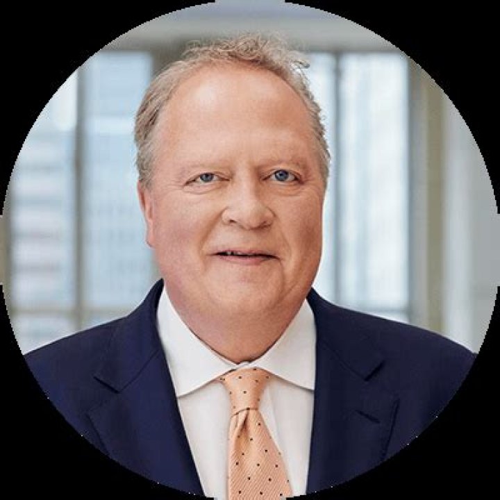 A Deep Dive Into The Wealth Of Jon R. Moeller: Uncovering His Net Worth