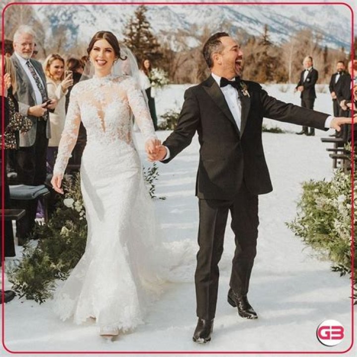 Allison Tolman's Husband: Meet Davis Offer