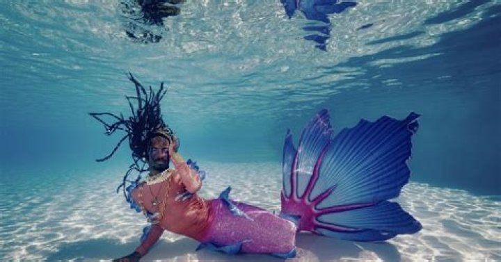 Aquashowgirls: The Enchanting World Of Aquatic Performers
