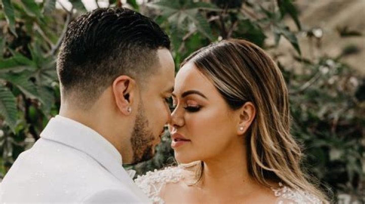 Chiquis Rivera Pregnant With First Child, Expecting Baby With Husband Lorenzo Mendez