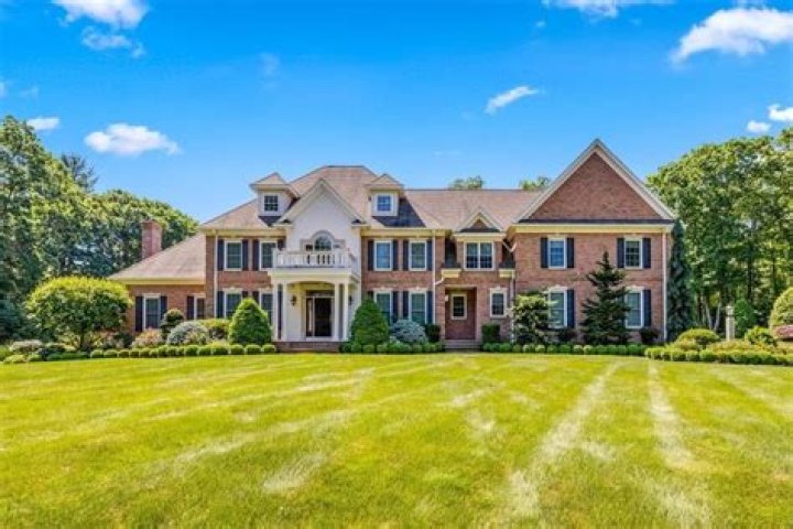 Chris Goulart: Top-Rated Franklin, MA Real Estate Agent