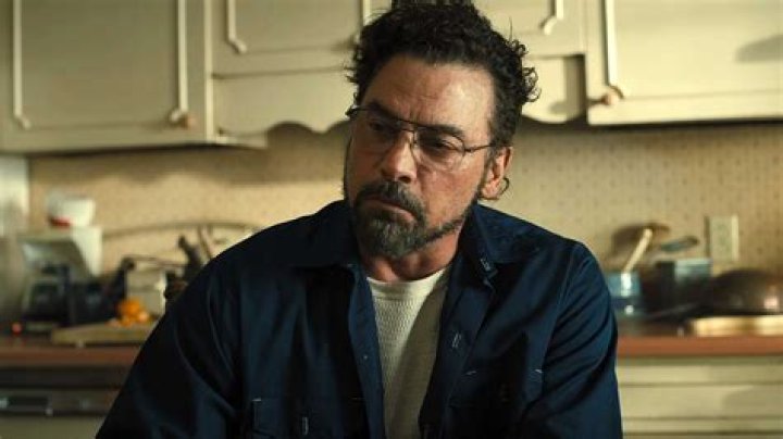 Discovering Skeet Ulrich's Son: A Journey Into Family And Fame