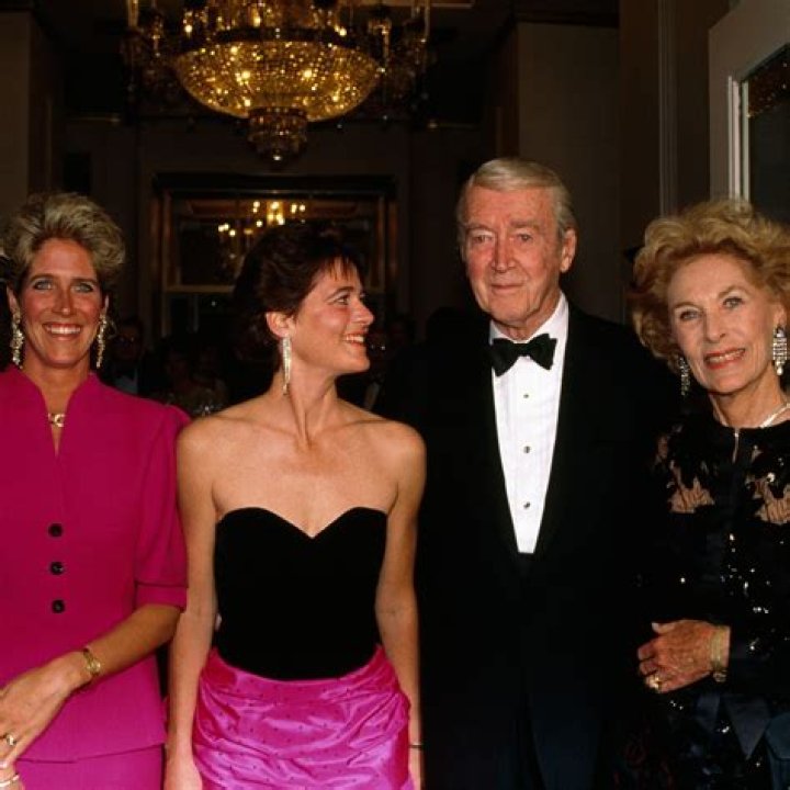 Discovering The Ages Of Jimmy Stewart's Daughters