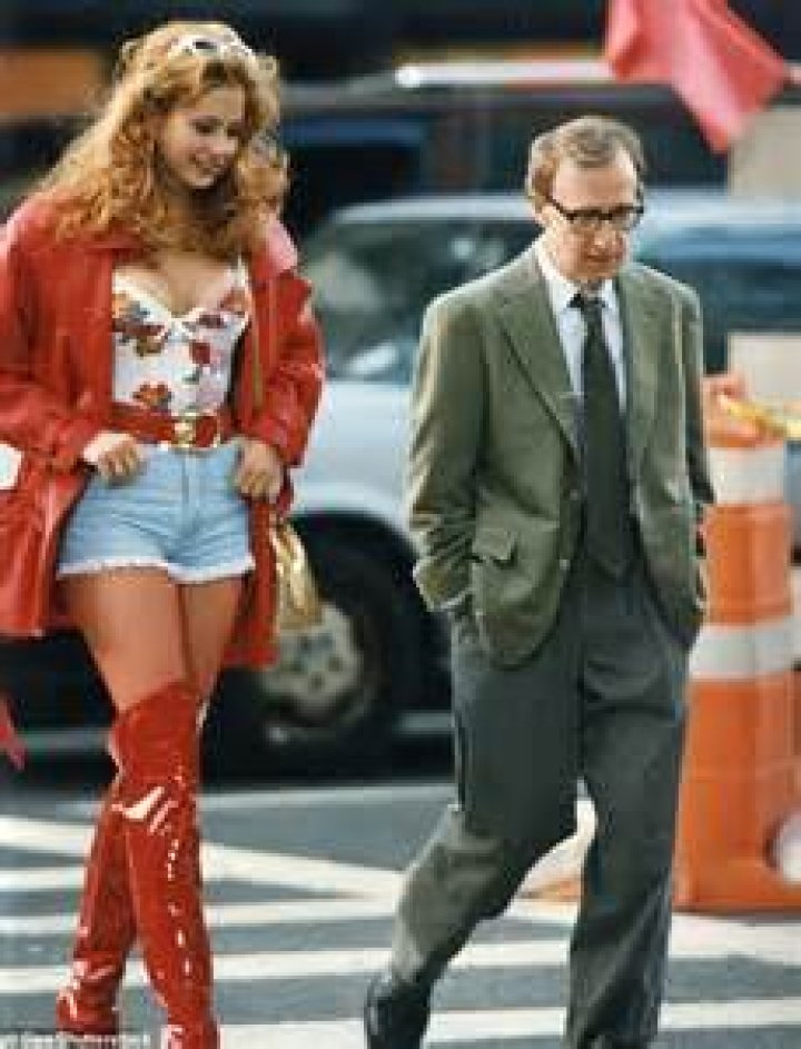 Discovering Young Mira Sorvino: A Star On The Rise