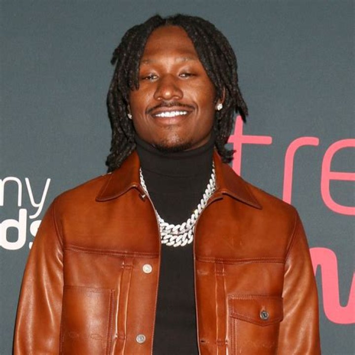 Duke Dennis Height: Unveiling The Stature Of A YouTube Sensation