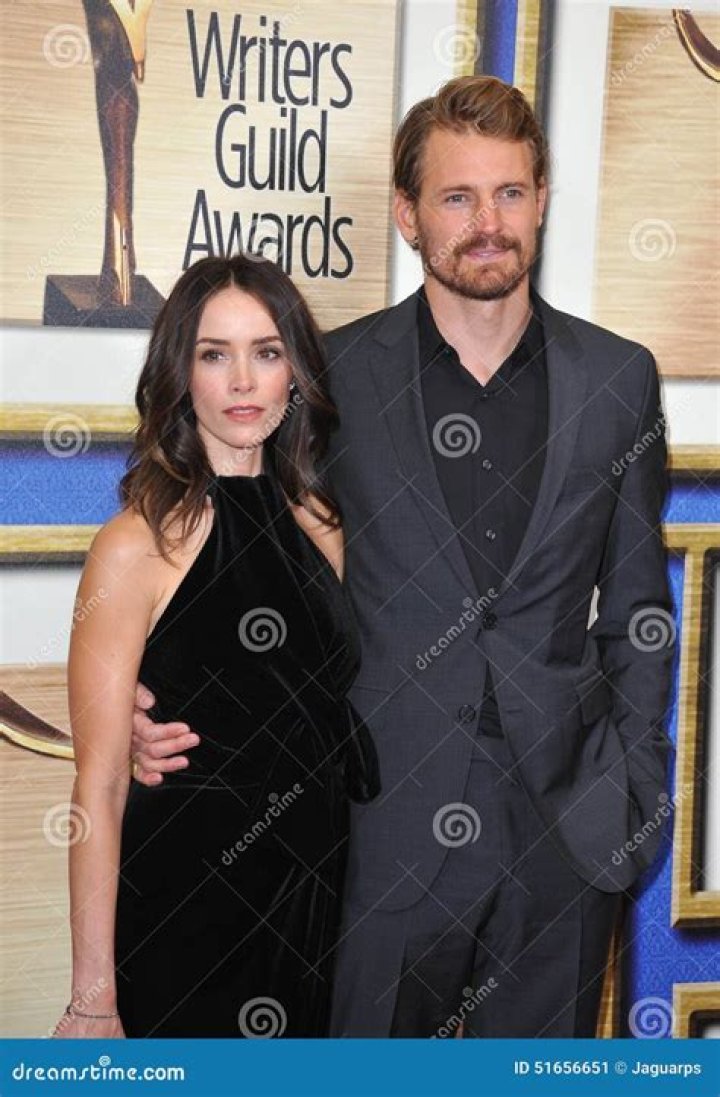 Exploring The Dynamic Connection Between Josh Pence And Abigail Spencer