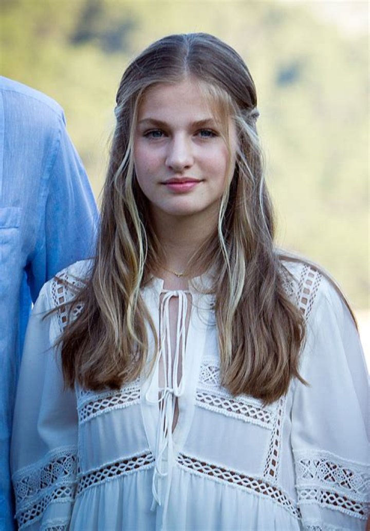 Exploring The Enigmatic Life Of Эмма Хиддлстон