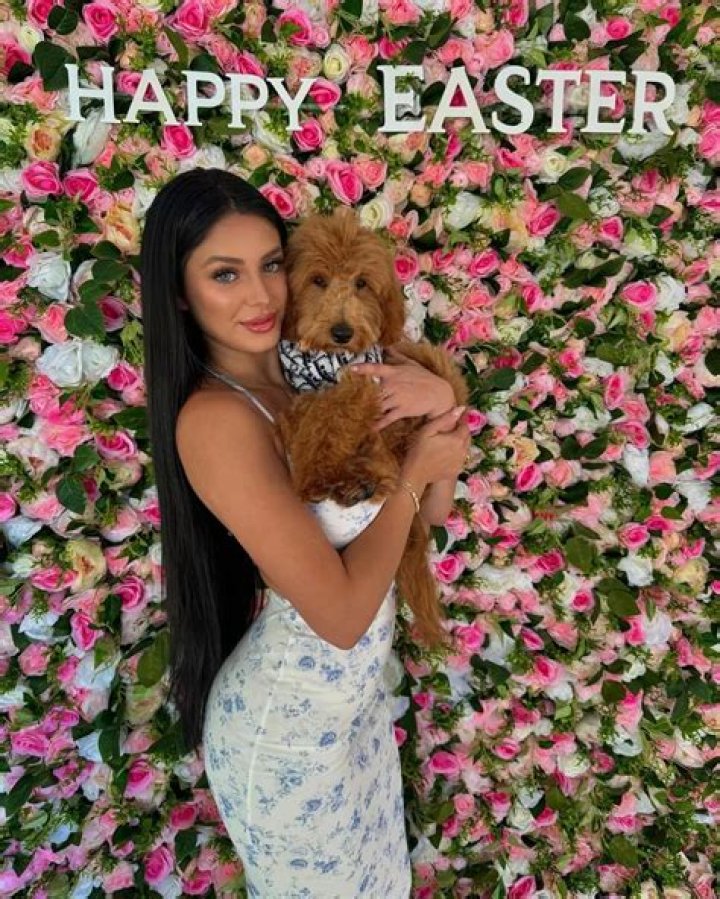 Exploring The Life And Journey Of Camila Araujo