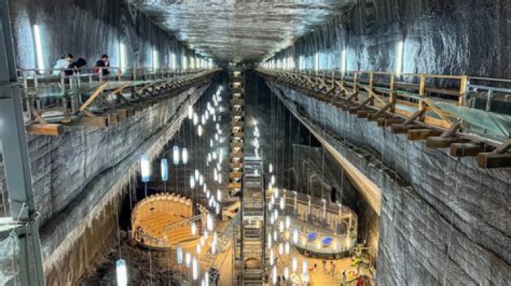 Exploring The Wealth Of William Zabka: A Deep Dive Into His Net Worth