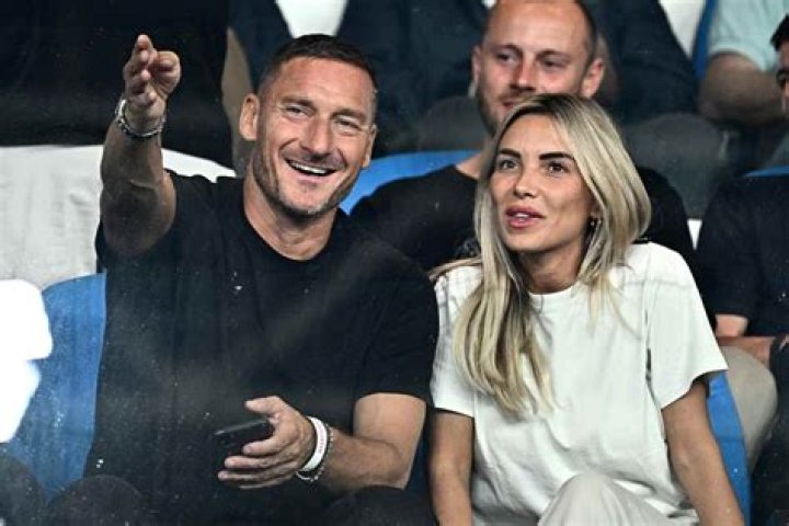 Francesco Totti And Noemi Bocchi: A New Chapter In Love
