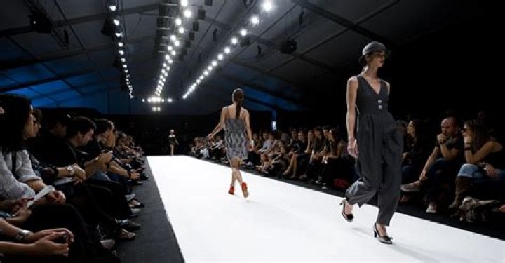 Influential Fashionista: Sienna-Marie James' Style Journey From Catwalk To Instagram