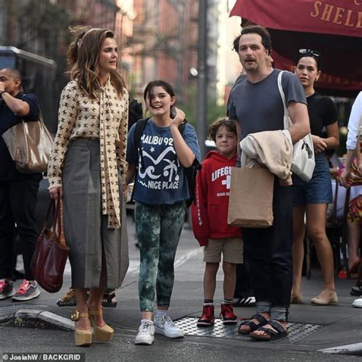 Keri Russell's Father: Unveiling The Family Legacy