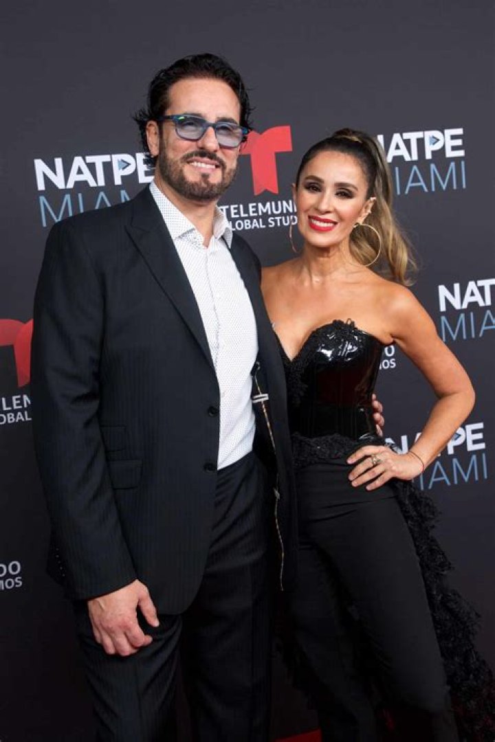 Miguel Varoni Et Catherine Siachoque: A Journey Through Love And Career