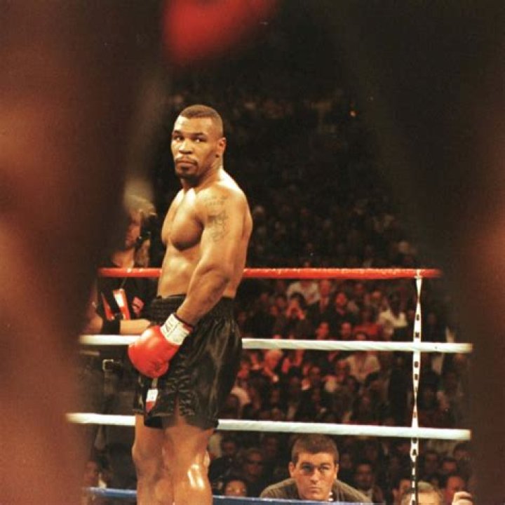 Mike Tyson's Height: Impressive Stature Of A Boxing Legend