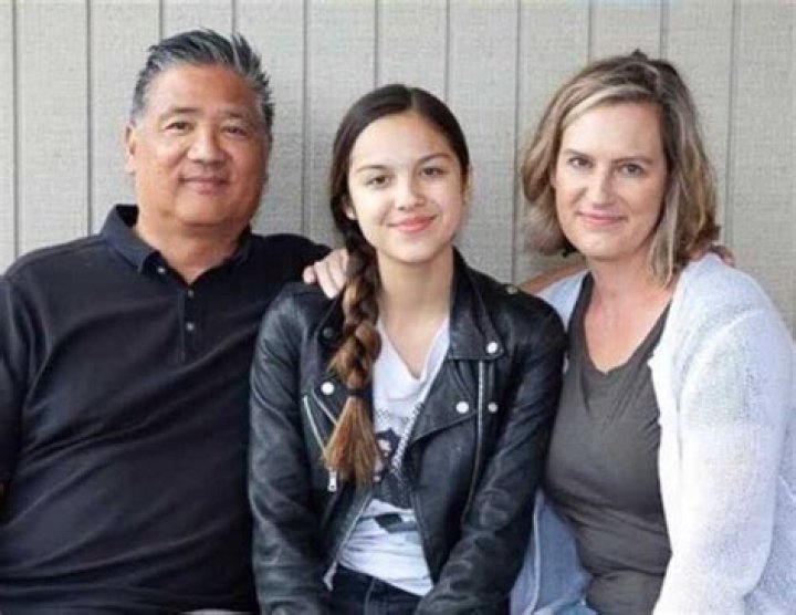 Olivia Rodrigo's Parents: All The Details About Their Age And Relationship