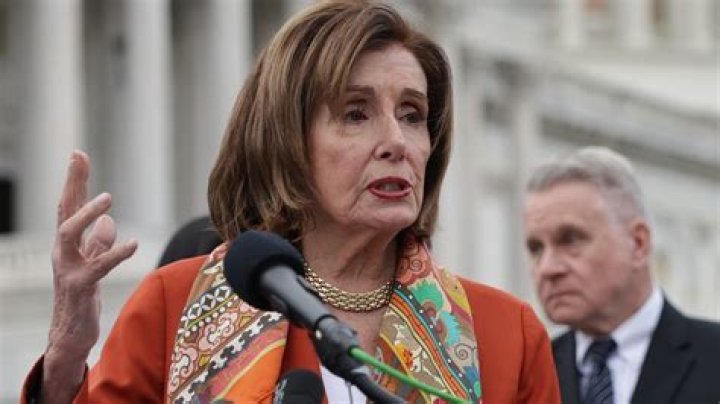 The Definitive Guide To Nancy Pelosi's Height