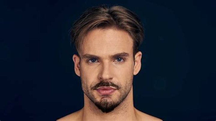 Tom Cruise's Facial Hair Transformation: A Comprehensive Guide To His Iconic Beard Styles