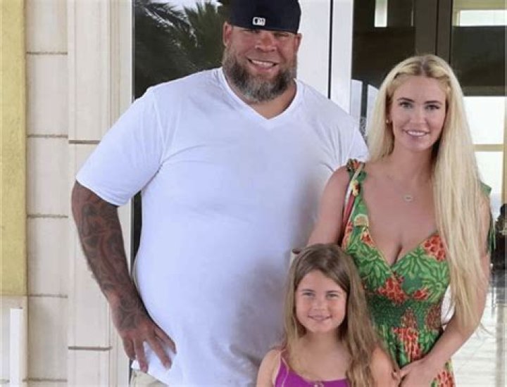 Top Personal Glimpse Into The Life Of Tyrus And Family