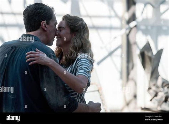 Unraveling Lina Lardi's Age: A Deep Dive Into Her Life