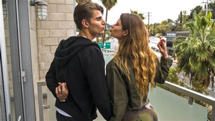Unraveling The Love Life Of Hannah Stocking: Dating Insights