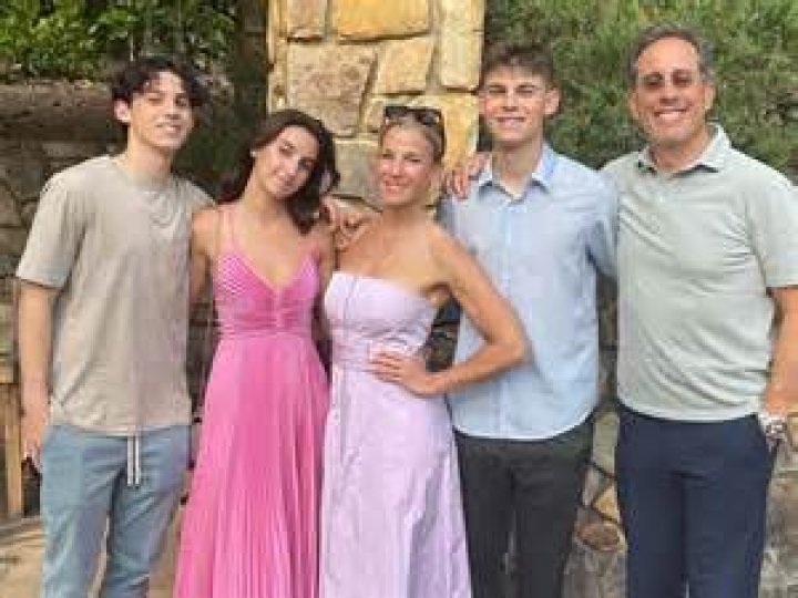 Unveiling Jessica Seinfeld's Age: The Journey Of A Culinary Maven