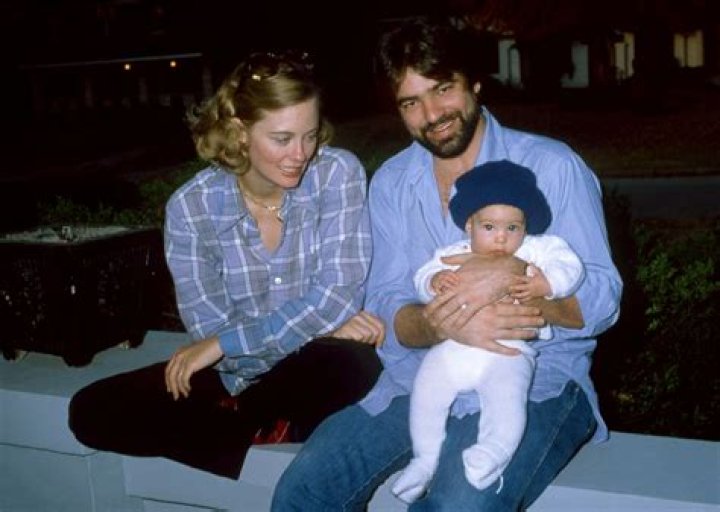 Unveiling The Love Life Of Cybill Shepherd: Who Is Her Husband?