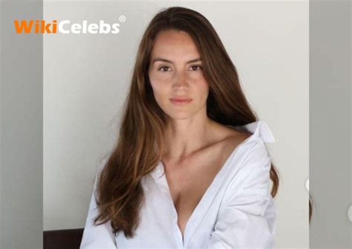 Unveiling The Mystery: Chloe Gosselin Age And More