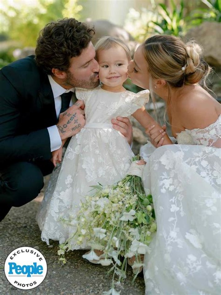 Unveiling Tia Blanco's Age: A Profile Of The Surfing Prodigy