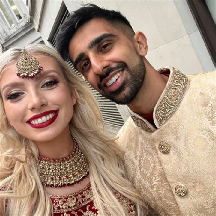 Vikkstar's Wife: All You Need To Know | Complete Profile