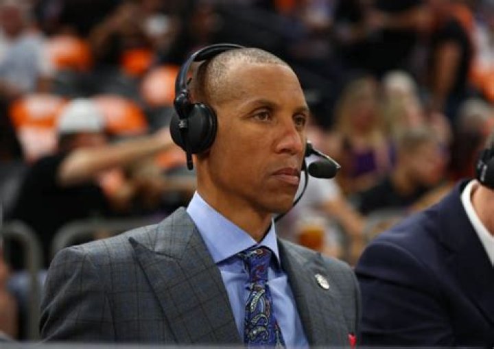 Voices Of The Game: Exploring The World Of NBA Sports Announcers